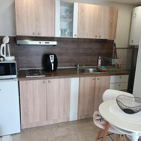 Апартаменти Megi Apartments, Sity Несебир