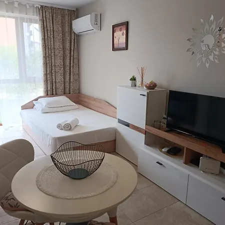 Appartement Megi Apartments, Sity